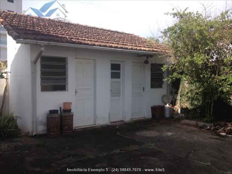 Casa a Venda no Jardim Brasília em Resende