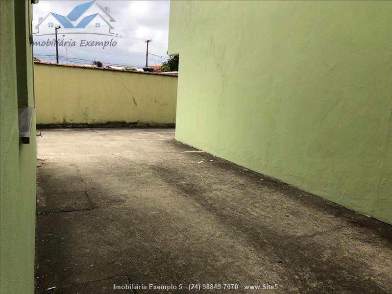 Casa para Alugar no Vila Santa Cecília em Resende